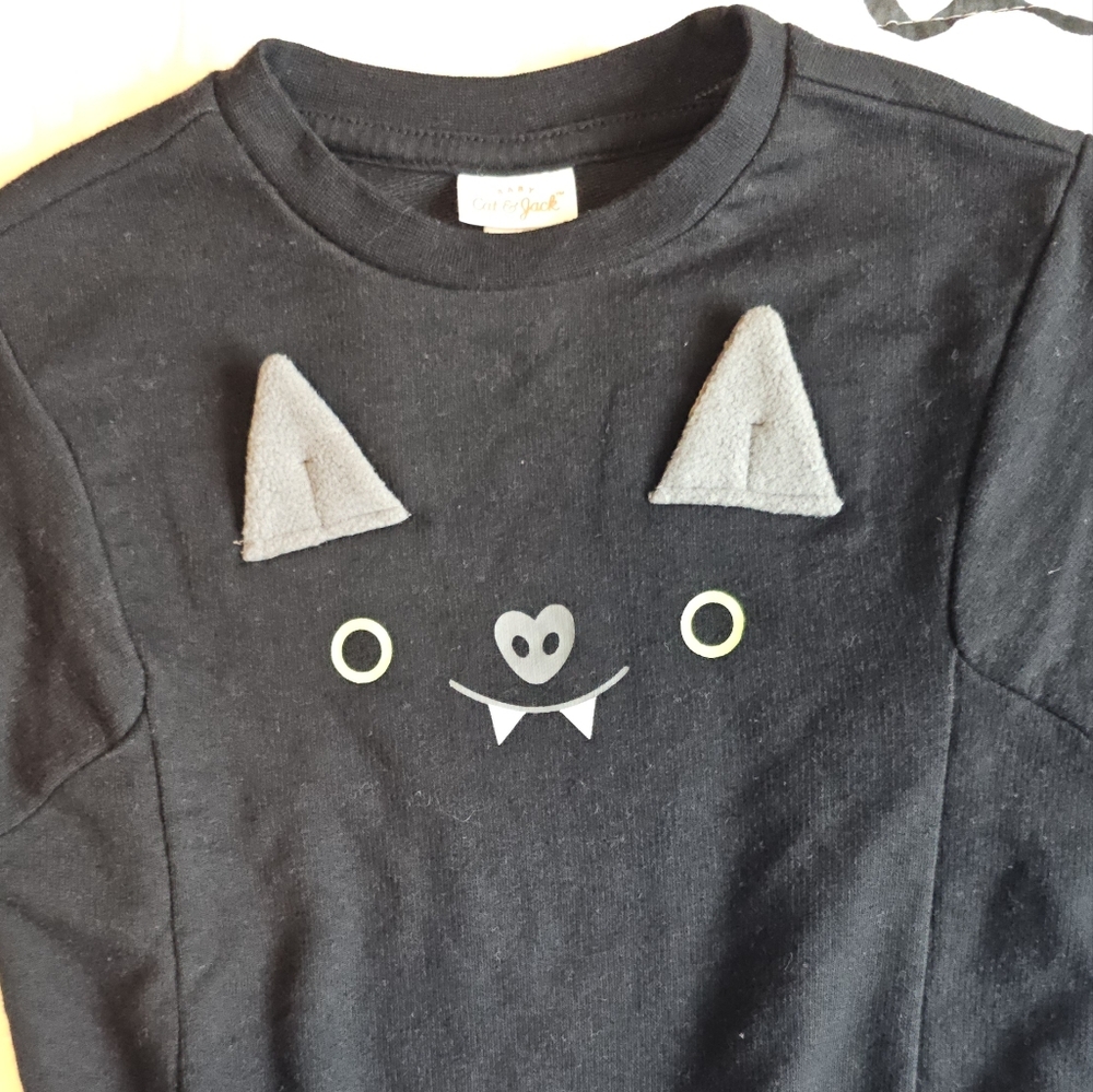Cat & Jack Bat Long sleeve onesie and pants. Size 12M - Picture 2 of 3